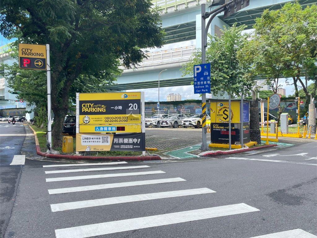 公園景觀電梯四房美屋房屋室內格局與周邊環境