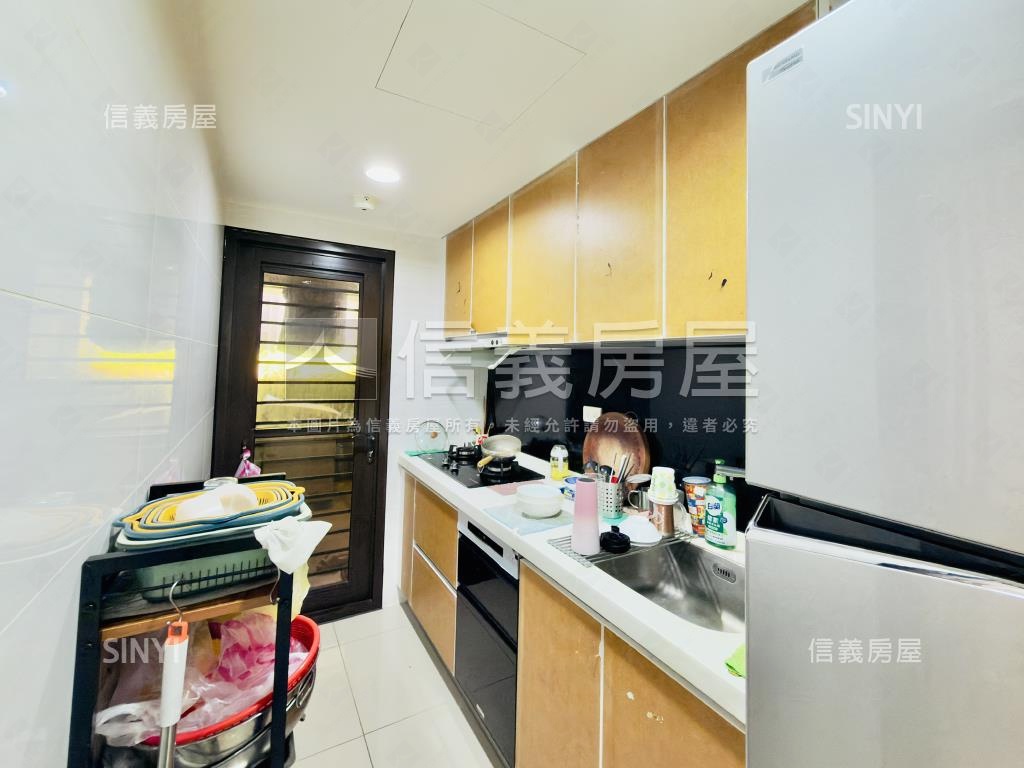 耀台北高樓兩房景觀美宅房屋室內格局與周邊環境