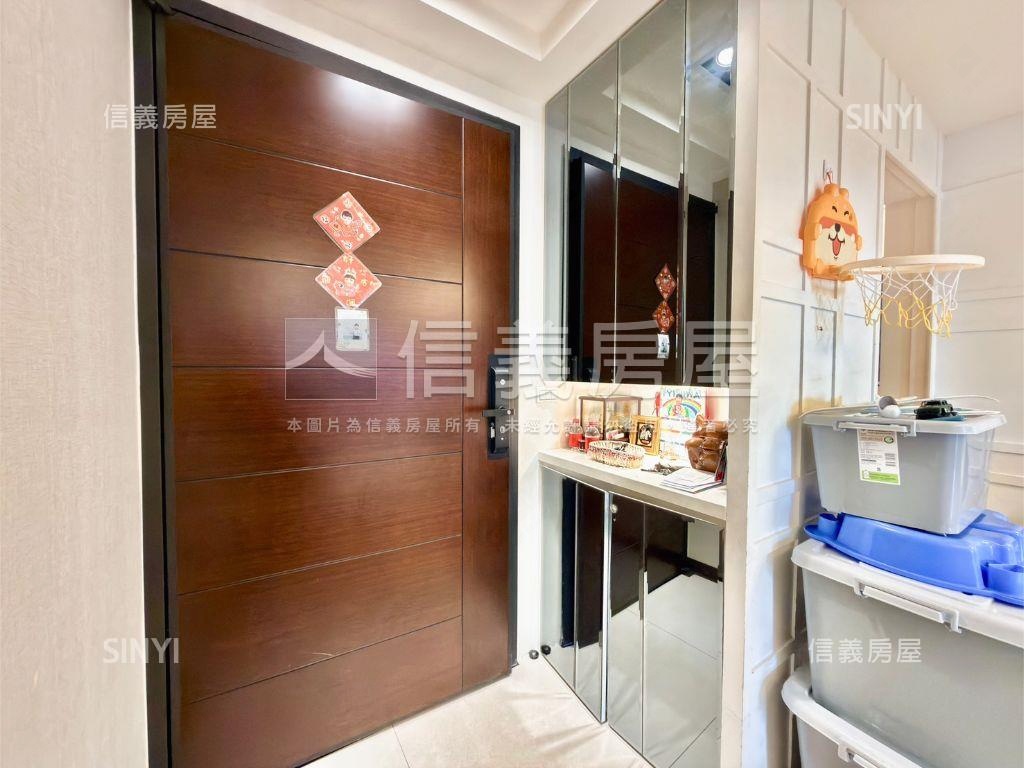 築禾豐三房平面車位房屋室內格局與周邊環境