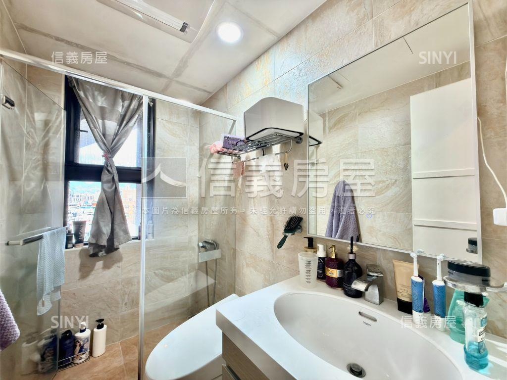 築禾豐三房平面車位房屋室內格局與周邊環境