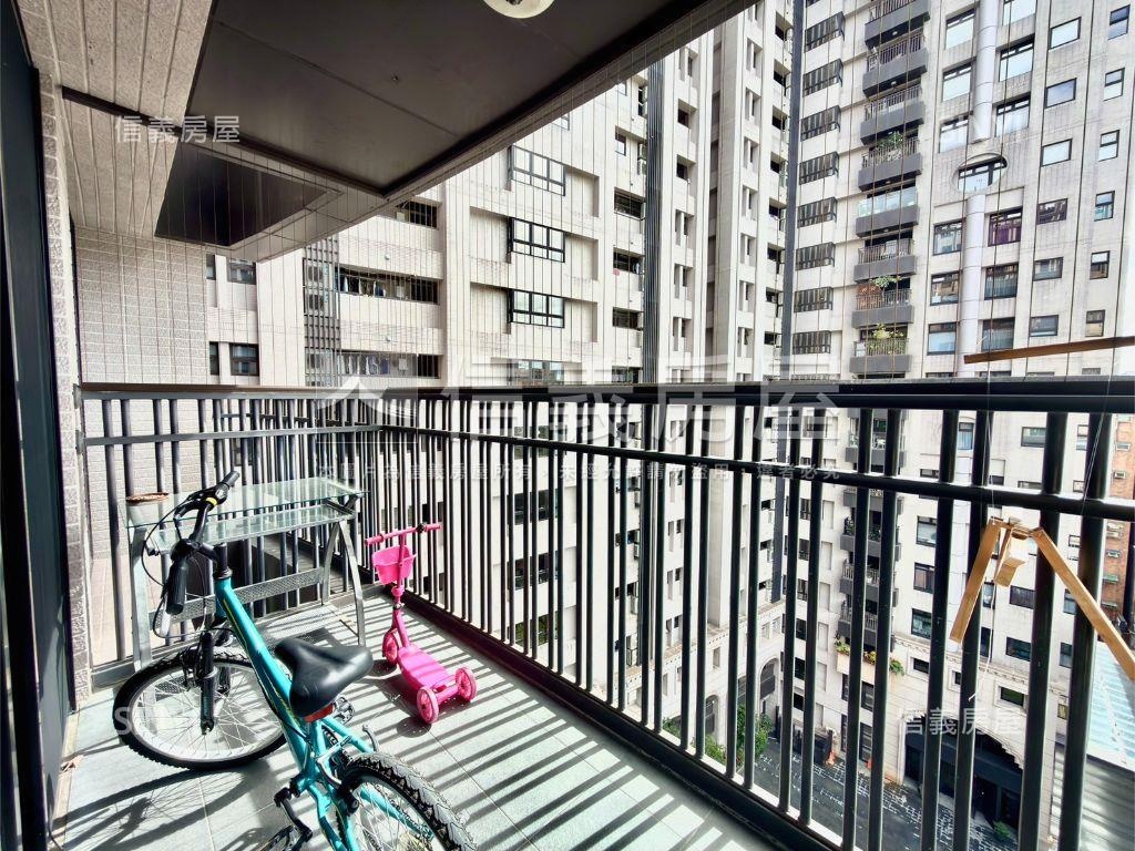 築禾豐三房平面車位房屋室內格局與周邊環境