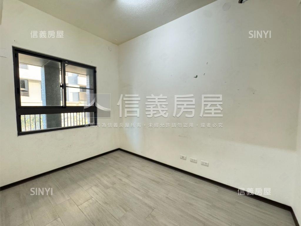 九份子皇龍天慕房屋室內格局與周邊環境