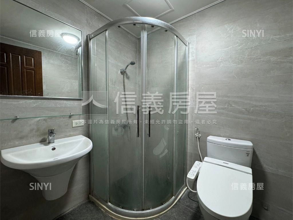 九份子皇龍天慕房屋室內格局與周邊環境