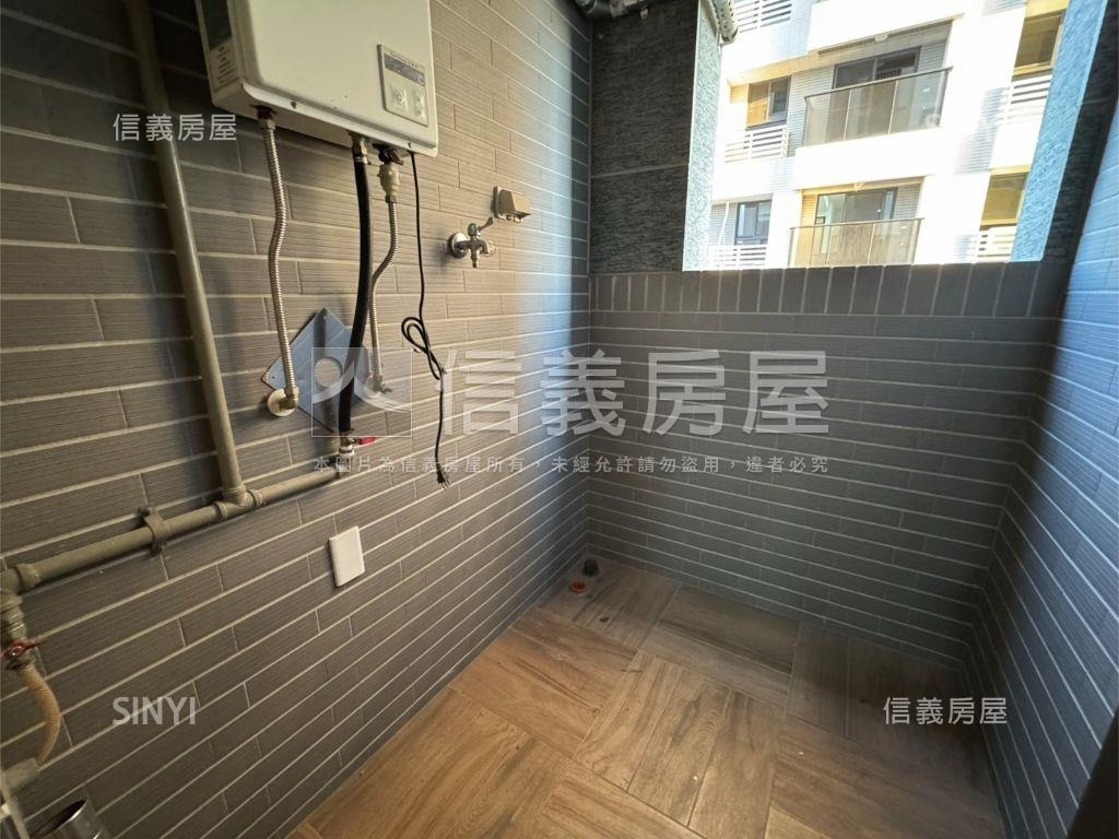 九份子皇龍天慕房屋室內格局與周邊環境