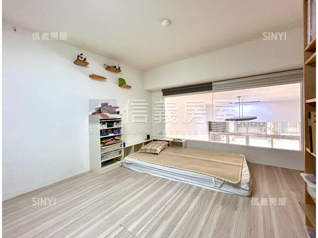 聚富創業金店住房屋室內格局與周邊環境