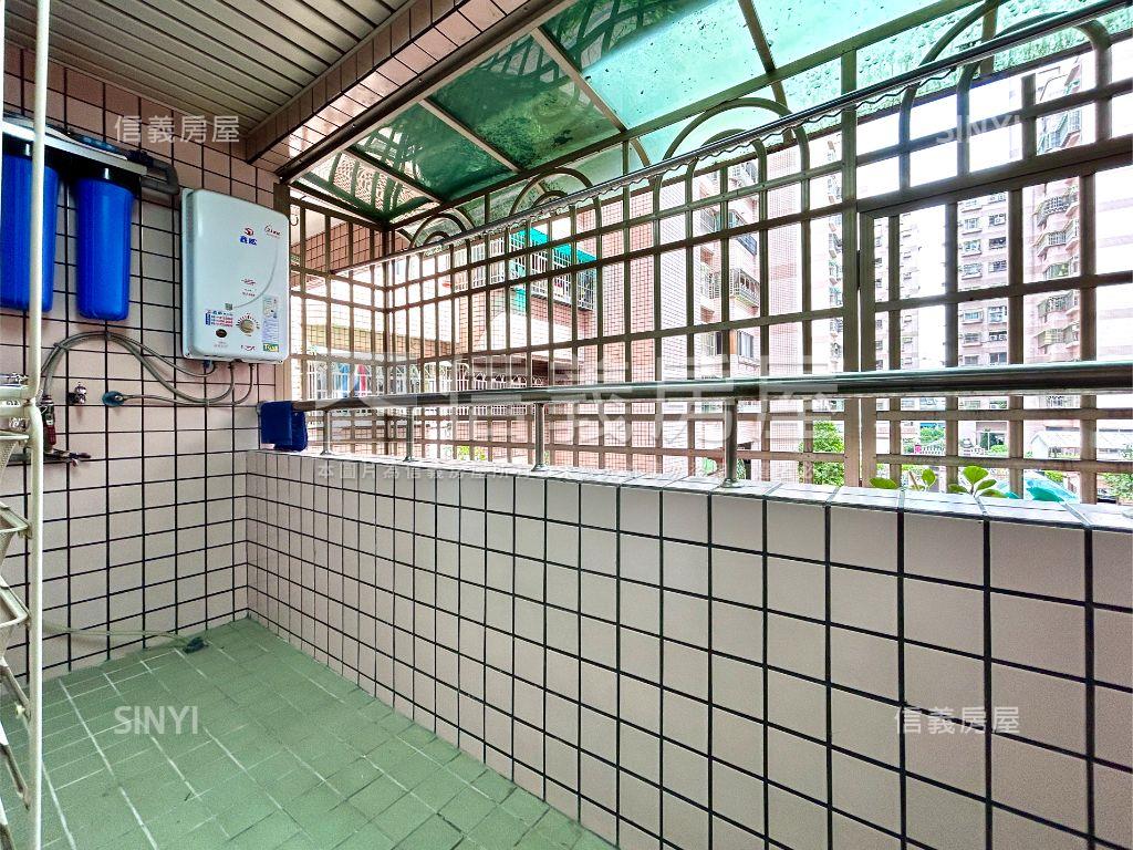 聚富創業金店住房屋室內格局與周邊環境