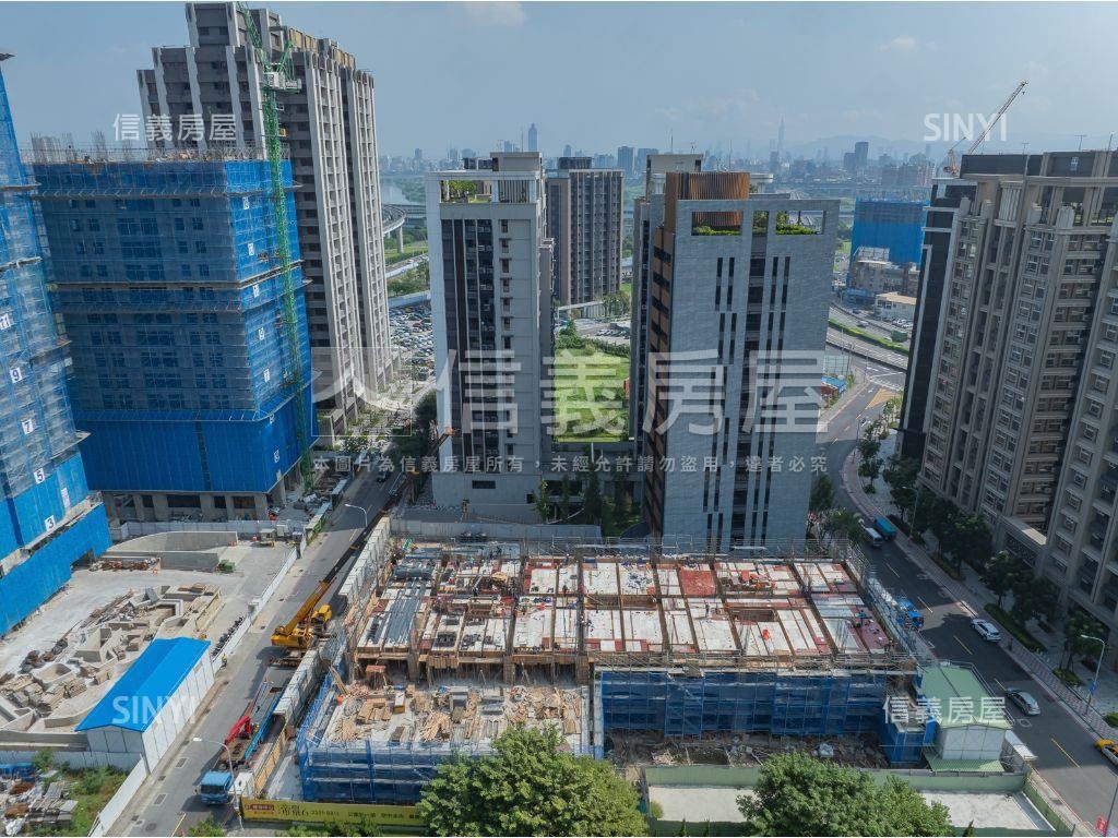 江翠北側正兩房平面車位房屋室內格局與周邊環境
