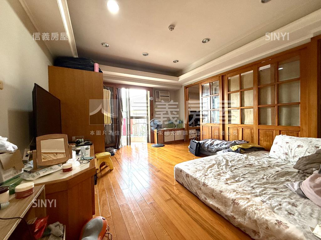 ⭐仁武景觀大兩房平車房屋室內格局與周邊環境