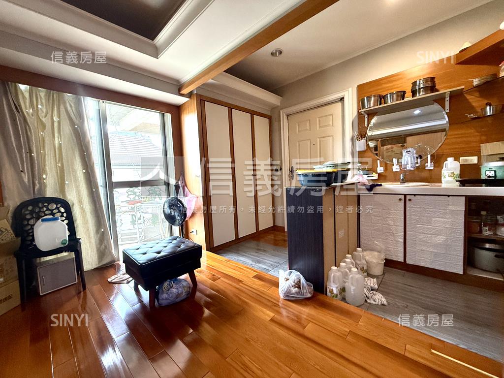 ⭐仁武景觀大兩房平車房屋室內格局與周邊環境