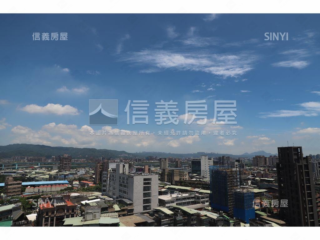 永寧捷運旁３００坪辦公房屋室內格局與周邊環境