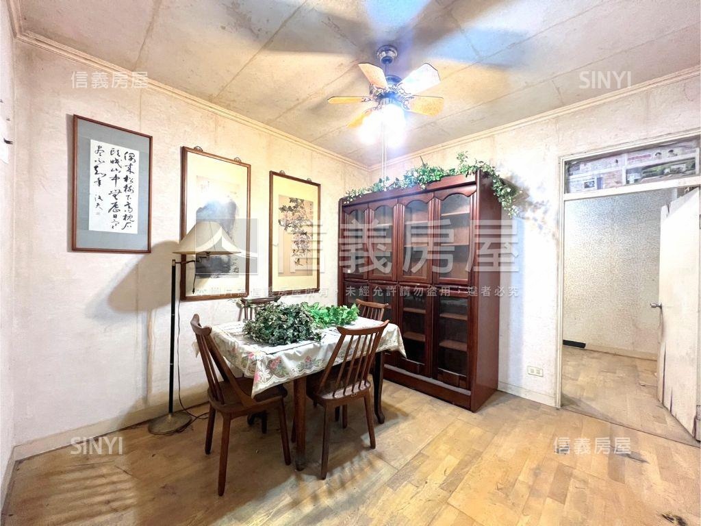 近萬大線ＬＧ０８靜巷雅寓房屋室內格局與周邊環境