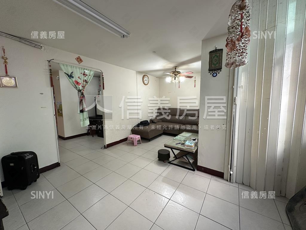 遊園路優美兩房大空間房屋室內格局與周邊環境