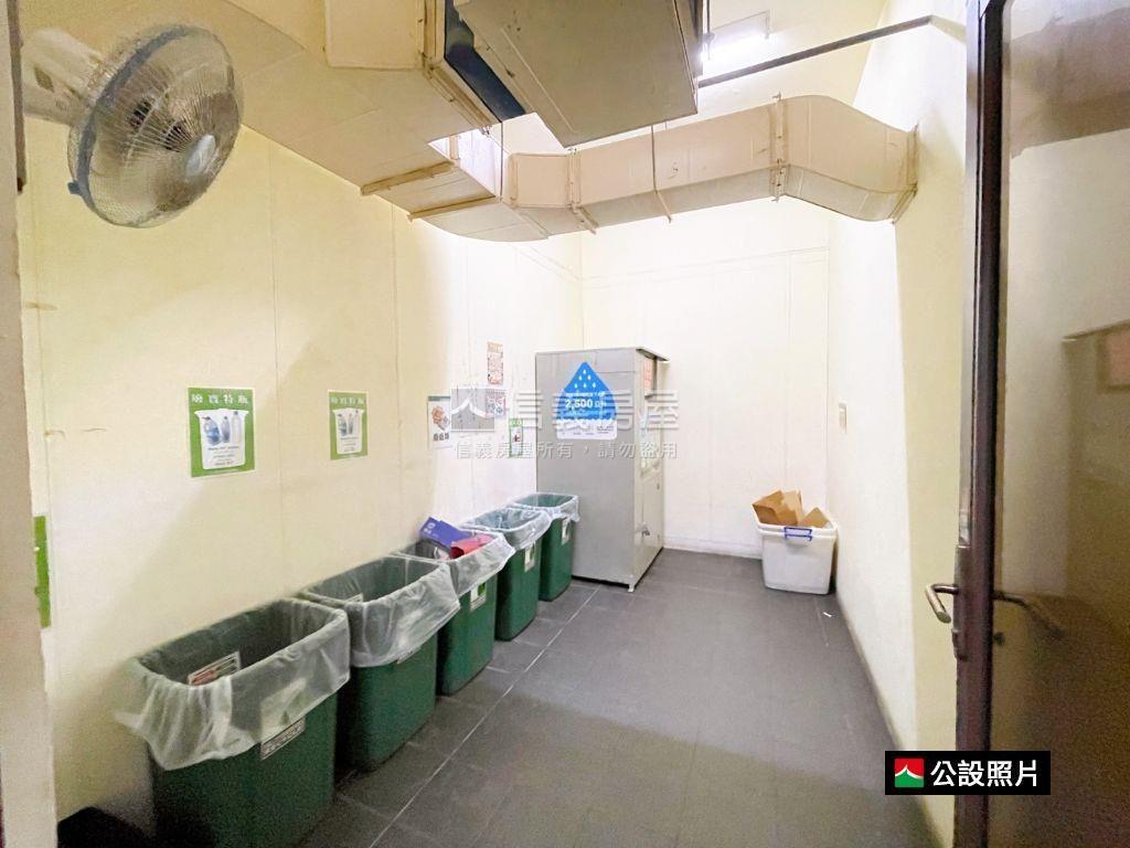 首都高樓繁華在側喧囂不擾房屋室內格局與周邊環境