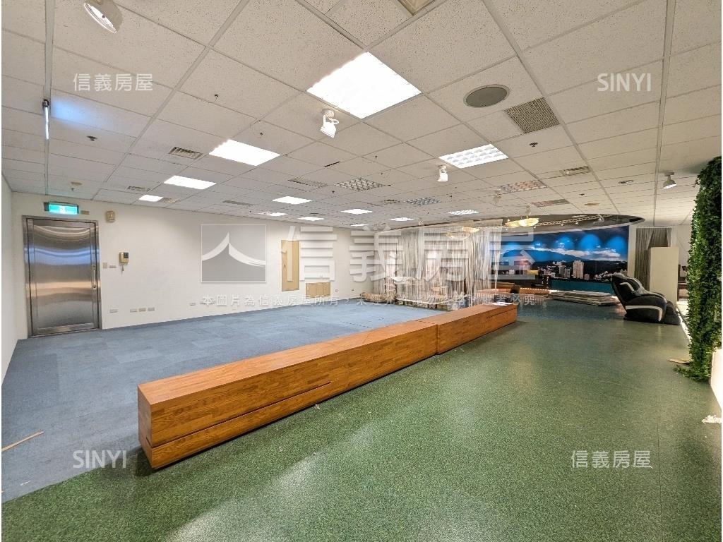 安泰登峰高樓辦公室２５樓房屋室內格局與周邊環境