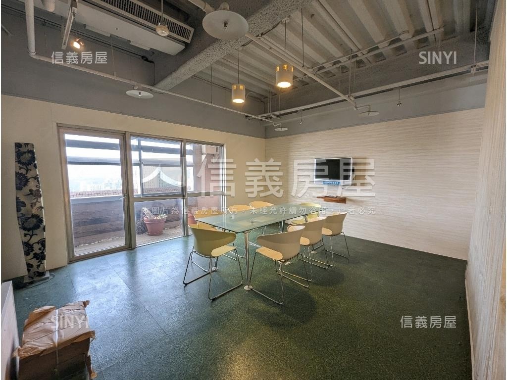 安泰登峰高樓辦公室２５樓房屋室內格局與周邊環境