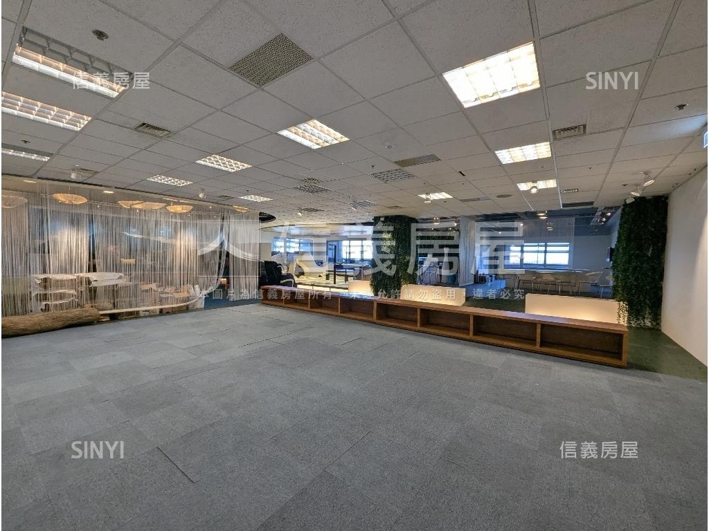 安泰登峰高樓辦公室２５樓房屋室內格局與周邊環境