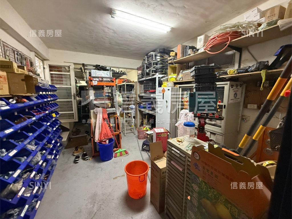 龍岡路整修透天房屋室內格局與周邊環境