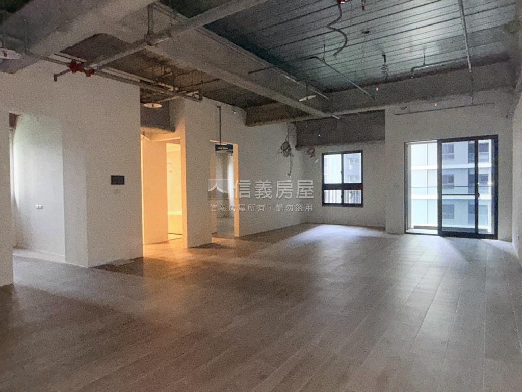 富立－閃亮亮經典元翰門房屋室內格局與周邊環境