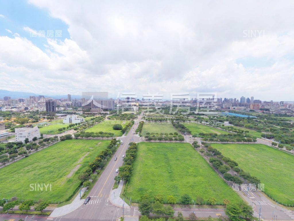 親家中央公園邊間戶美兩房房屋室內格局與周邊環境