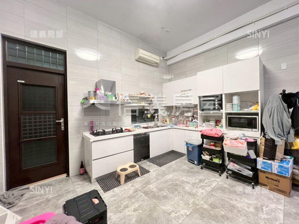 哇好讚！近和美市中心別墅房屋室內格局與周邊環境