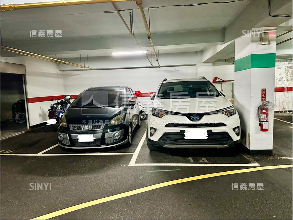 ＜專任＞狀元紅四房車位房屋室內格局與周邊環境