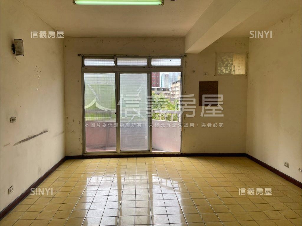 育德路三房美寓房屋室內格局與周邊環境