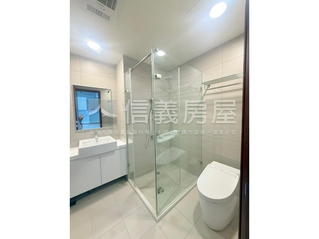 河岸景觀☆岳泰豐鼎☆美宅房屋室內格局與周邊環境