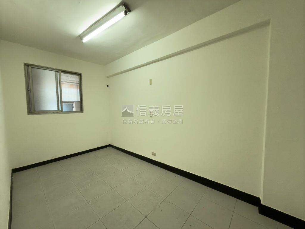 明德站●可住辦１樓房屋室內格局與周邊環境