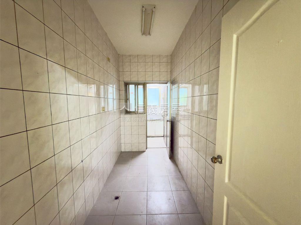 明德站●可住辦１樓房屋室內格局與周邊環境