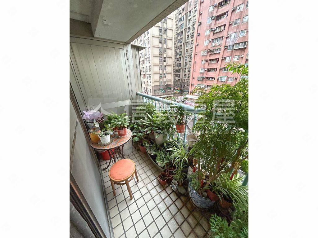 國泰商圈青年守則房屋室內格局與周邊環境