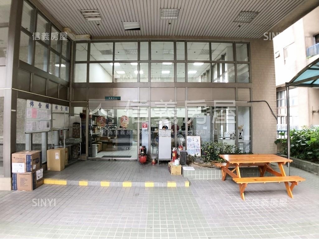 國泰商圈青年守則房屋室內格局與周邊環境