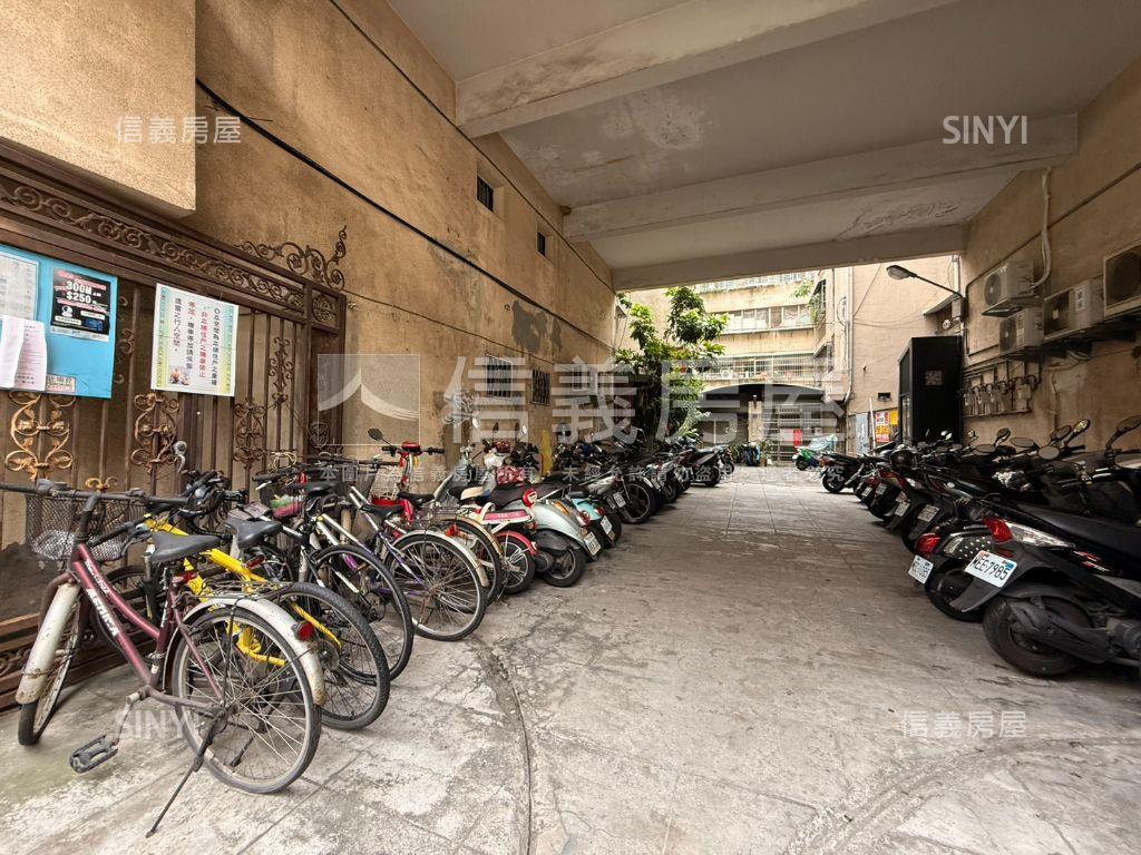 新整理大德街３房美宅房屋室內格局與周邊環境