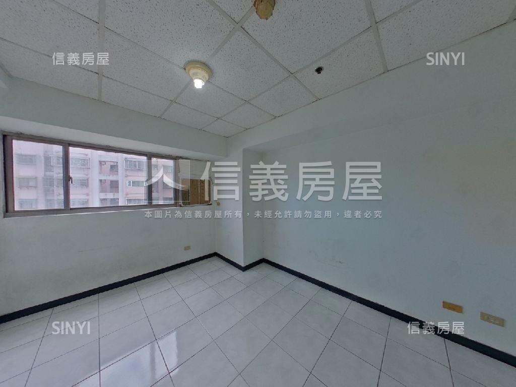 巴黎巨星稀有釋出高樓三房房屋室內格局與周邊環境