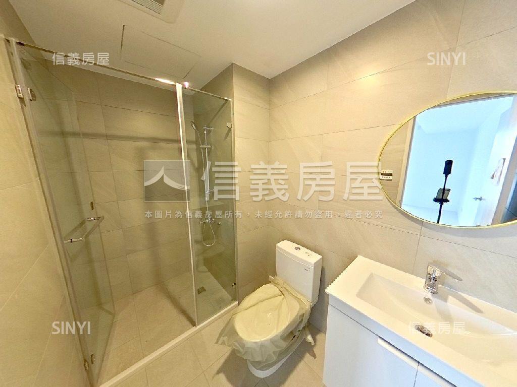 Ｙ１９旁藏藝邊間三房車位房屋室內格局與周邊環境
