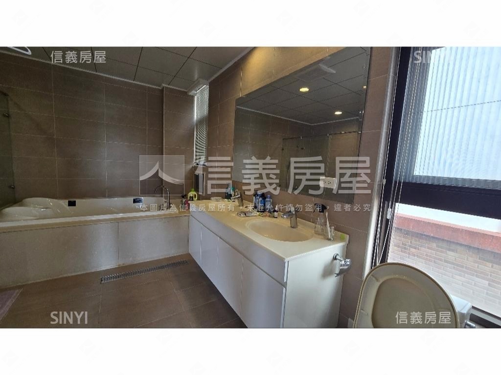 近中央大學竹里館獨棟別墅房屋室內格局與周邊環境