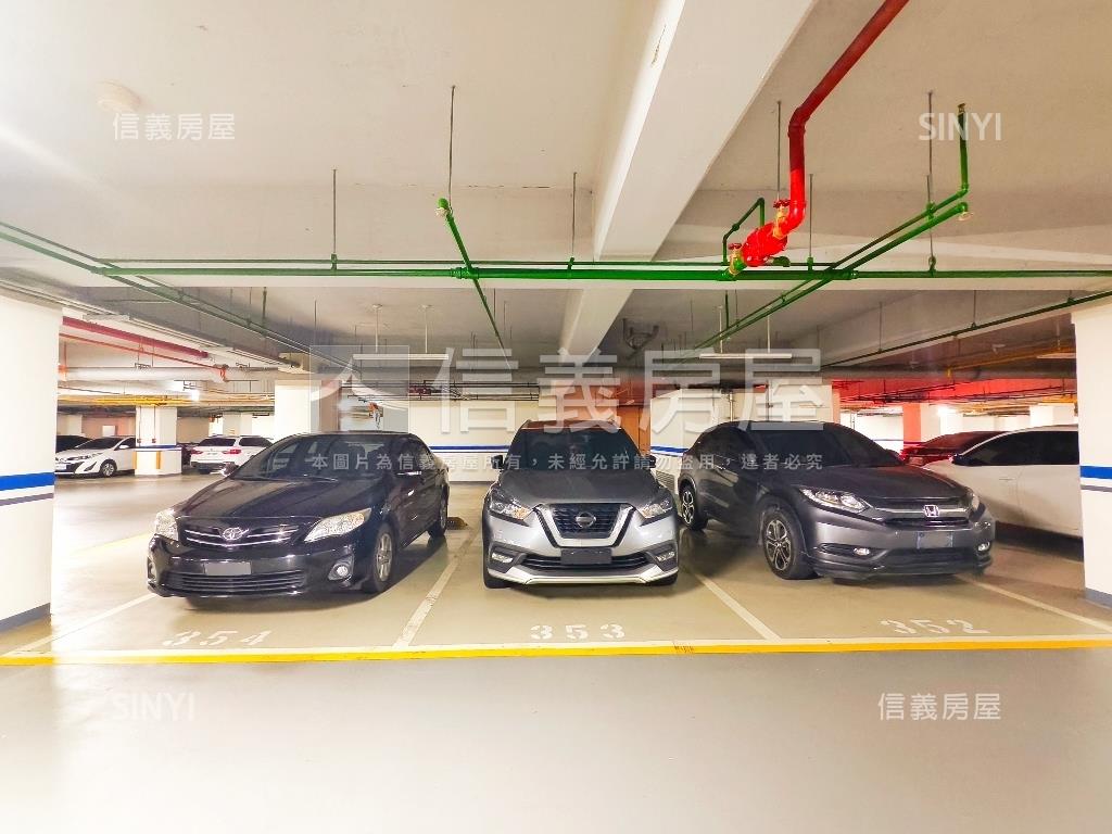 麗寶－青年時代－３房車位房屋室內格局與周邊環境