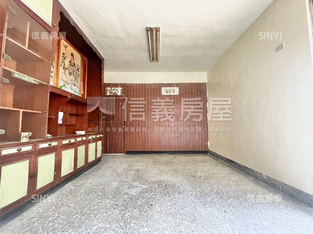 板橋公寓３房房屋室內格局與周邊環境