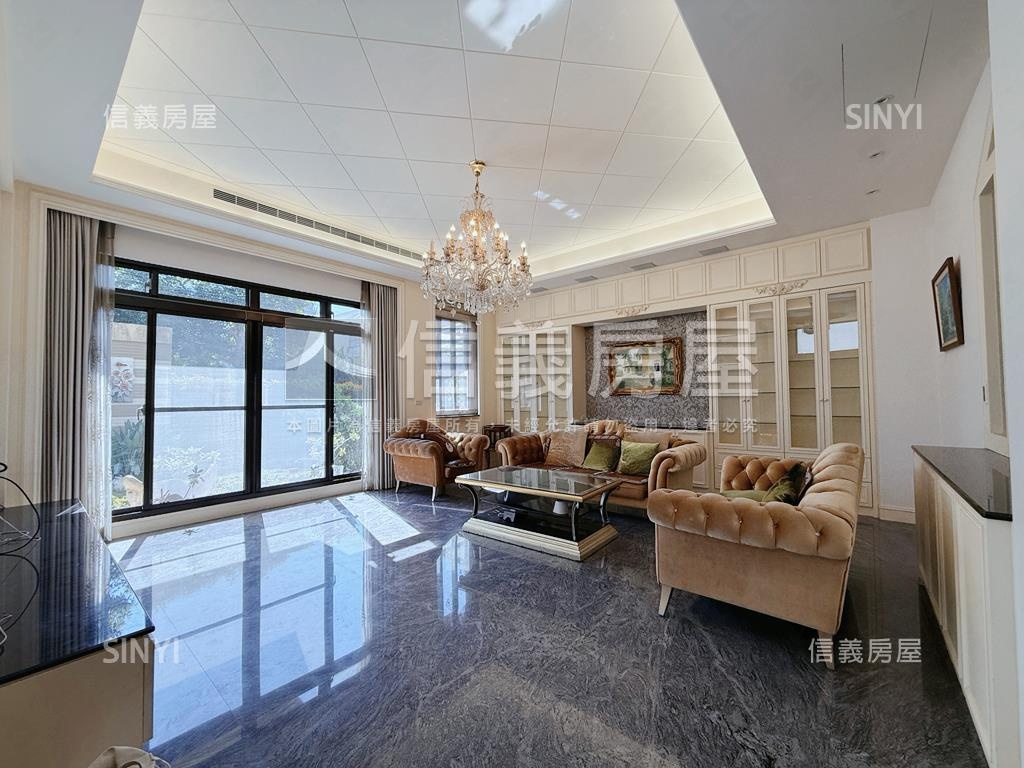 北屯四面採光獨棟別墅房屋室內格局與周邊環境