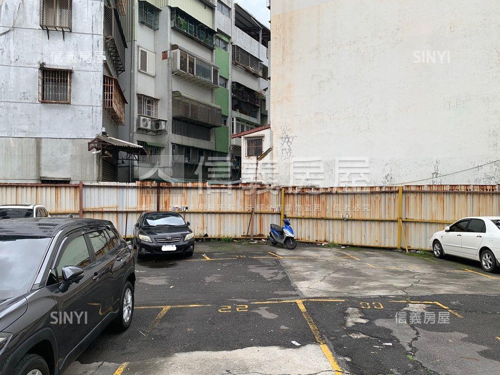 國泰社區旁乙工用地房屋室內格局與周邊環境