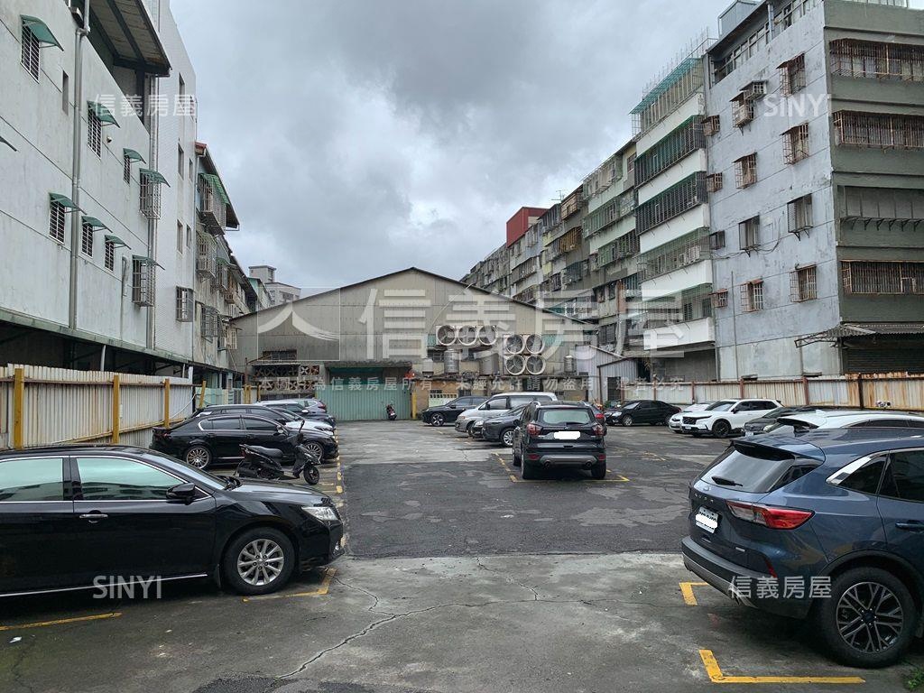 國泰社區旁乙工用地房屋室內格局與周邊環境