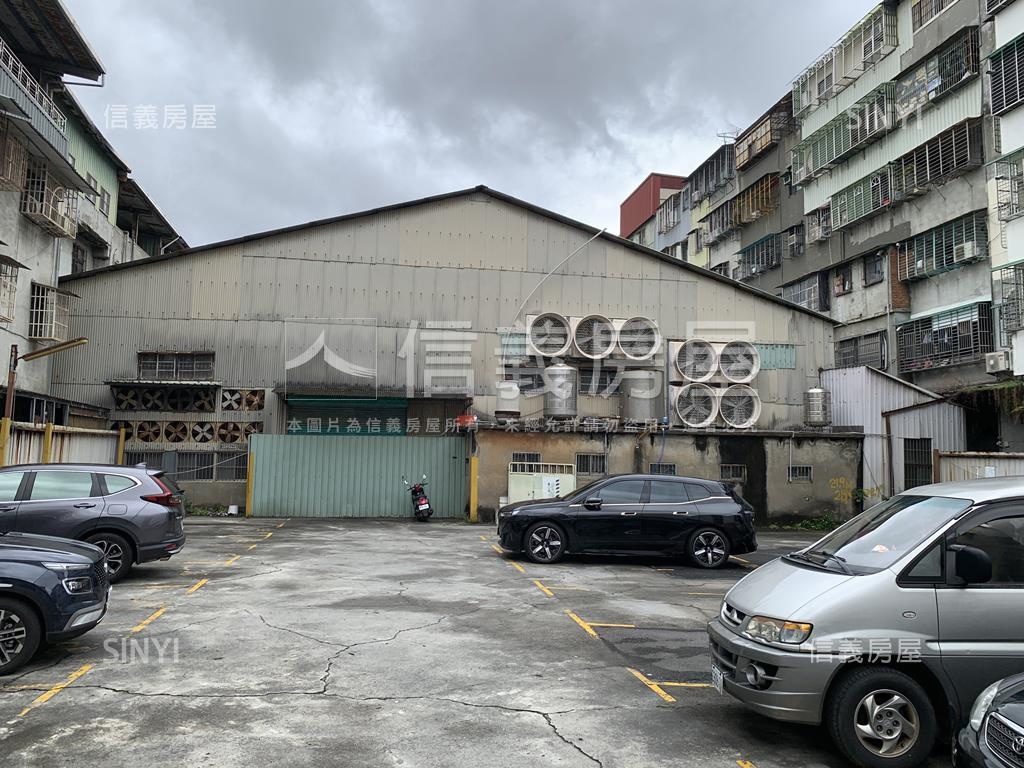 國泰社區旁乙工用地房屋室內格局與周邊環境