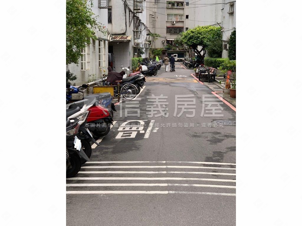 國泰社區旁乙工用地房屋室內格局與周邊環境