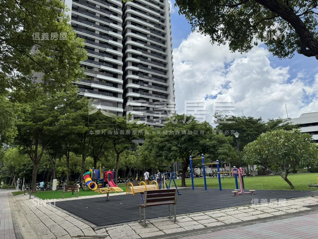 洲際Ｗ二房平車＊歡迎鑑賞房屋室內格局與周邊環境