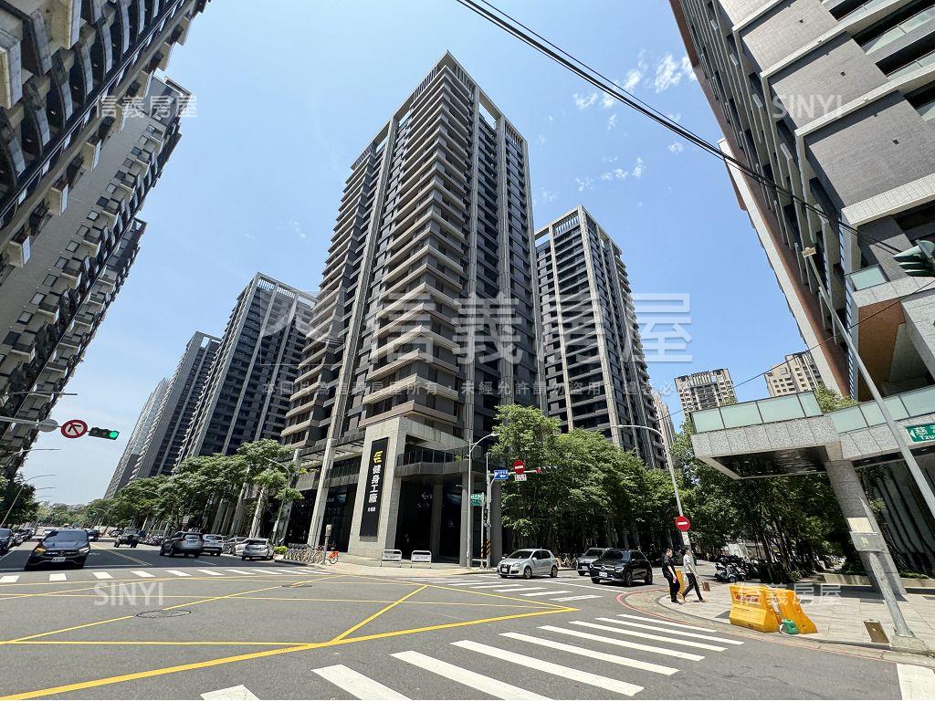 新竹關埔悅揚兩房面星巴克房屋室內格局與周邊環境
