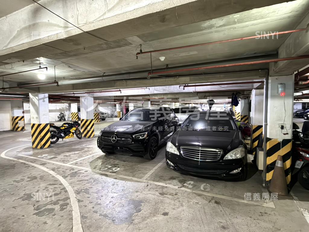 鴛鴦蝴蝶４房＋平面車位房屋室內格局與周邊環境