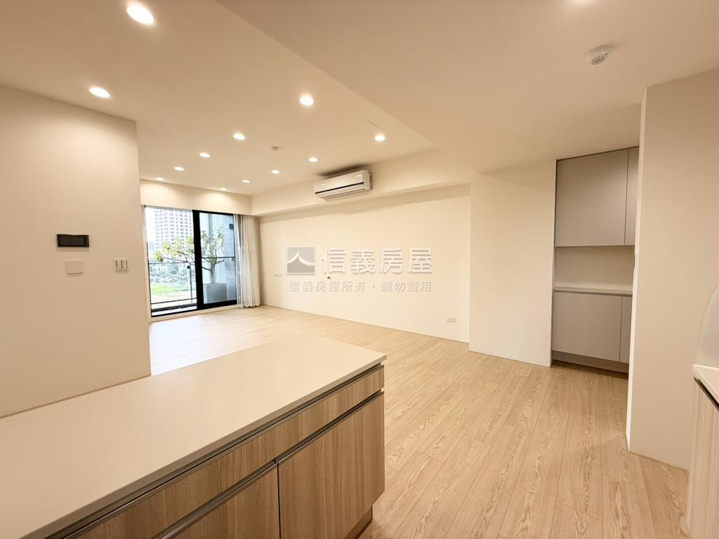 磐興全新精裝大三房平車房屋室內格局與周邊環境