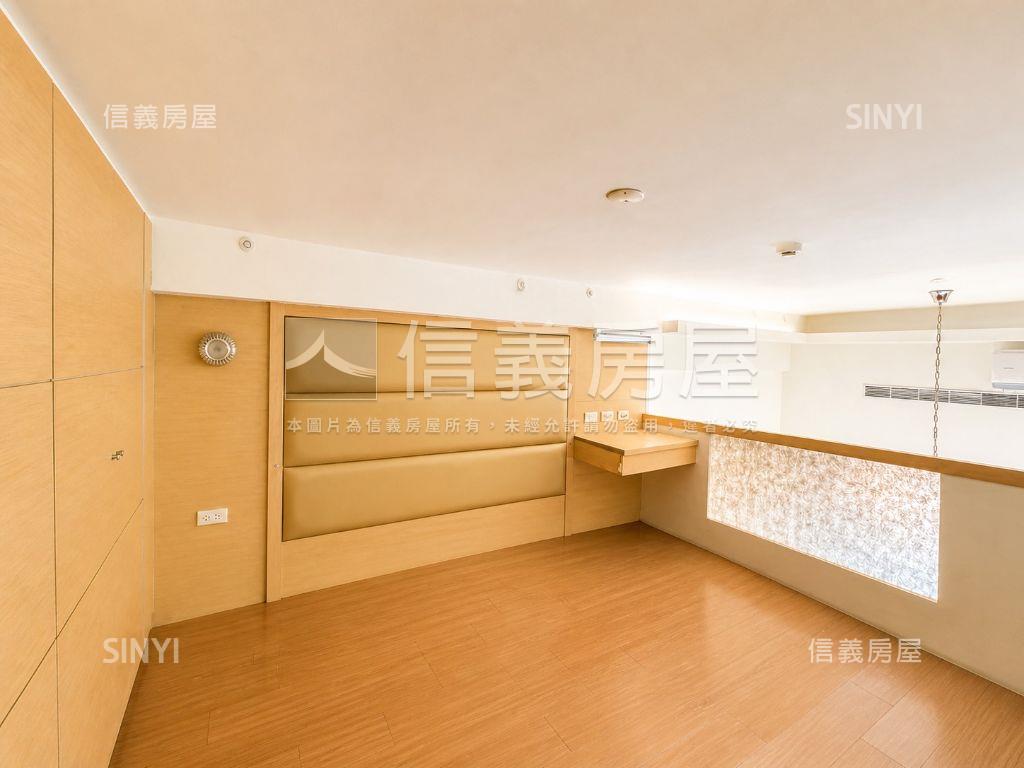 朝南山景Ｂ棟南加州房屋室內格局與周邊環境
