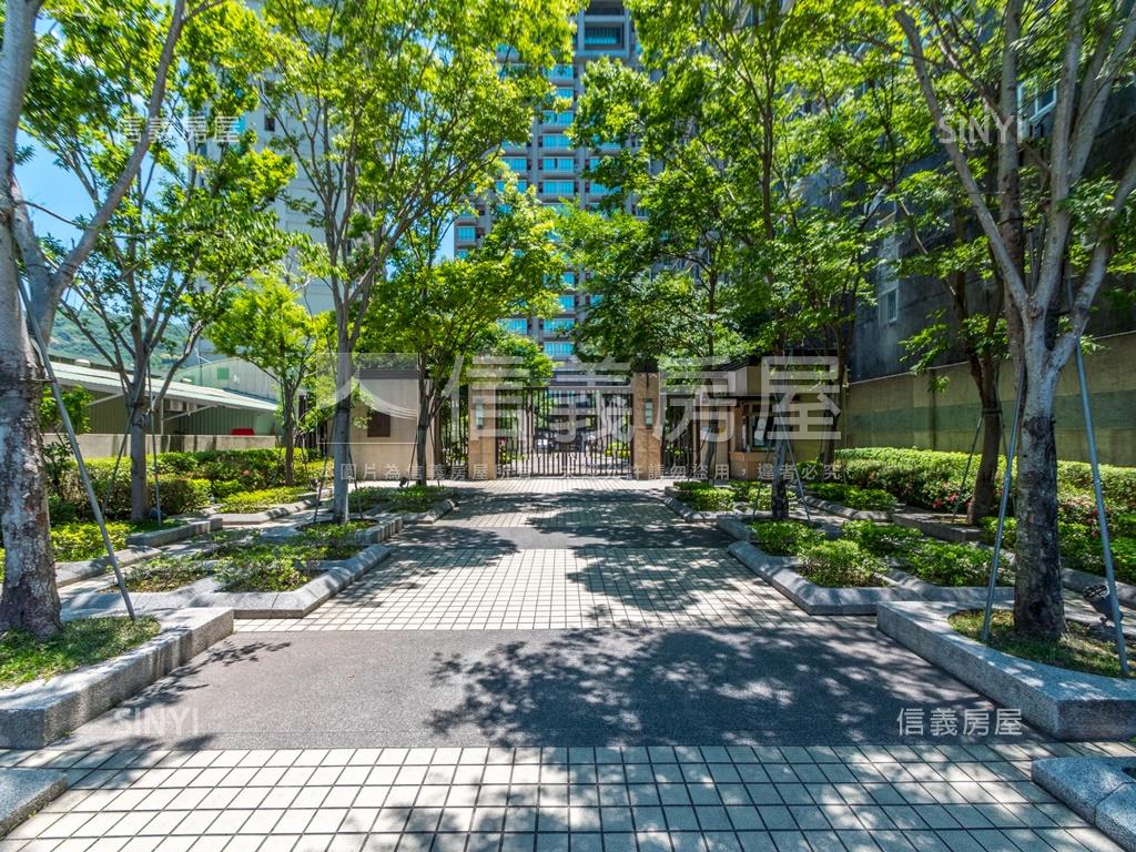 朝南山景Ｂ棟南加州房屋室內格局與周邊環境