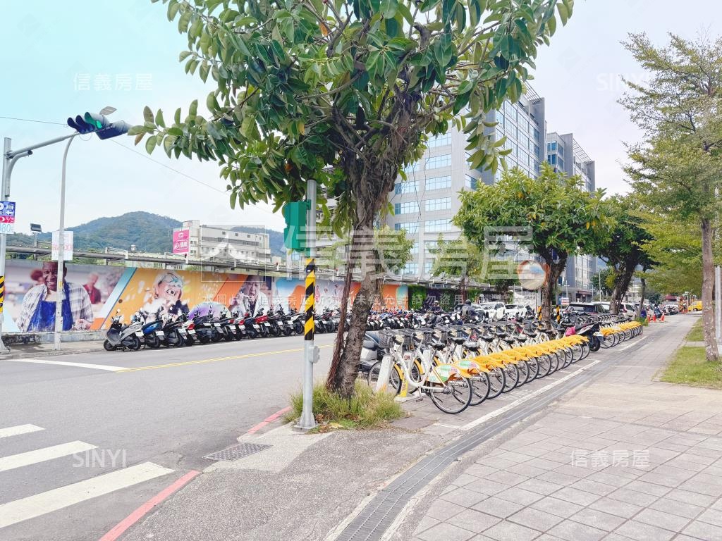 金城帝寶２房，很棒！房屋室內格局與周邊環境