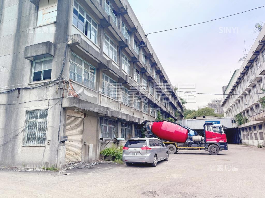 金城帝寶２房，很棒！房屋室內格局與周邊環境